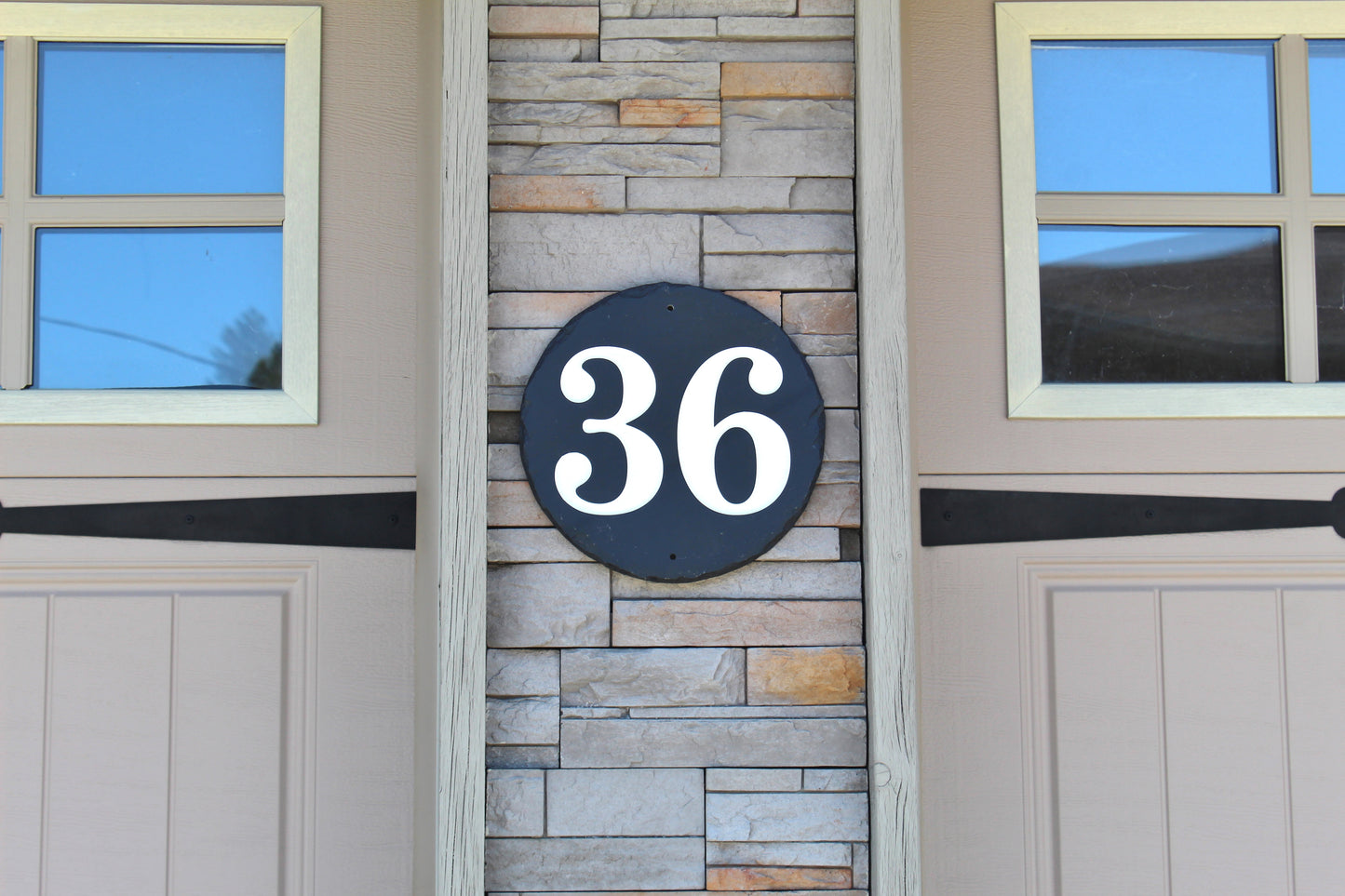 Circle Slate House Number